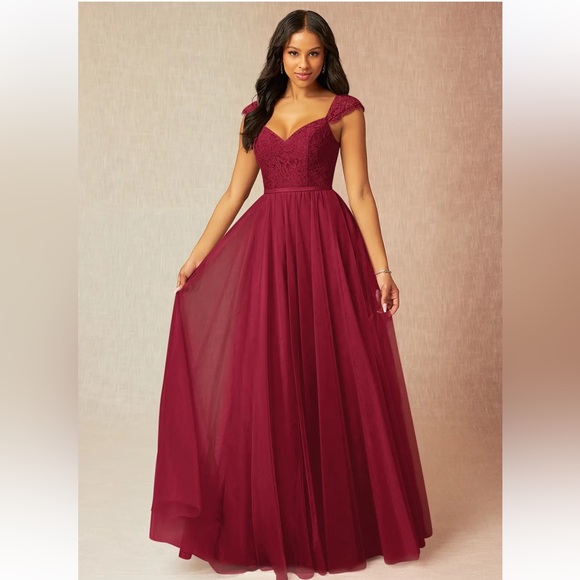 Azazie Dresses & Skirts - Azazie Burgundy Baby Doll Dress